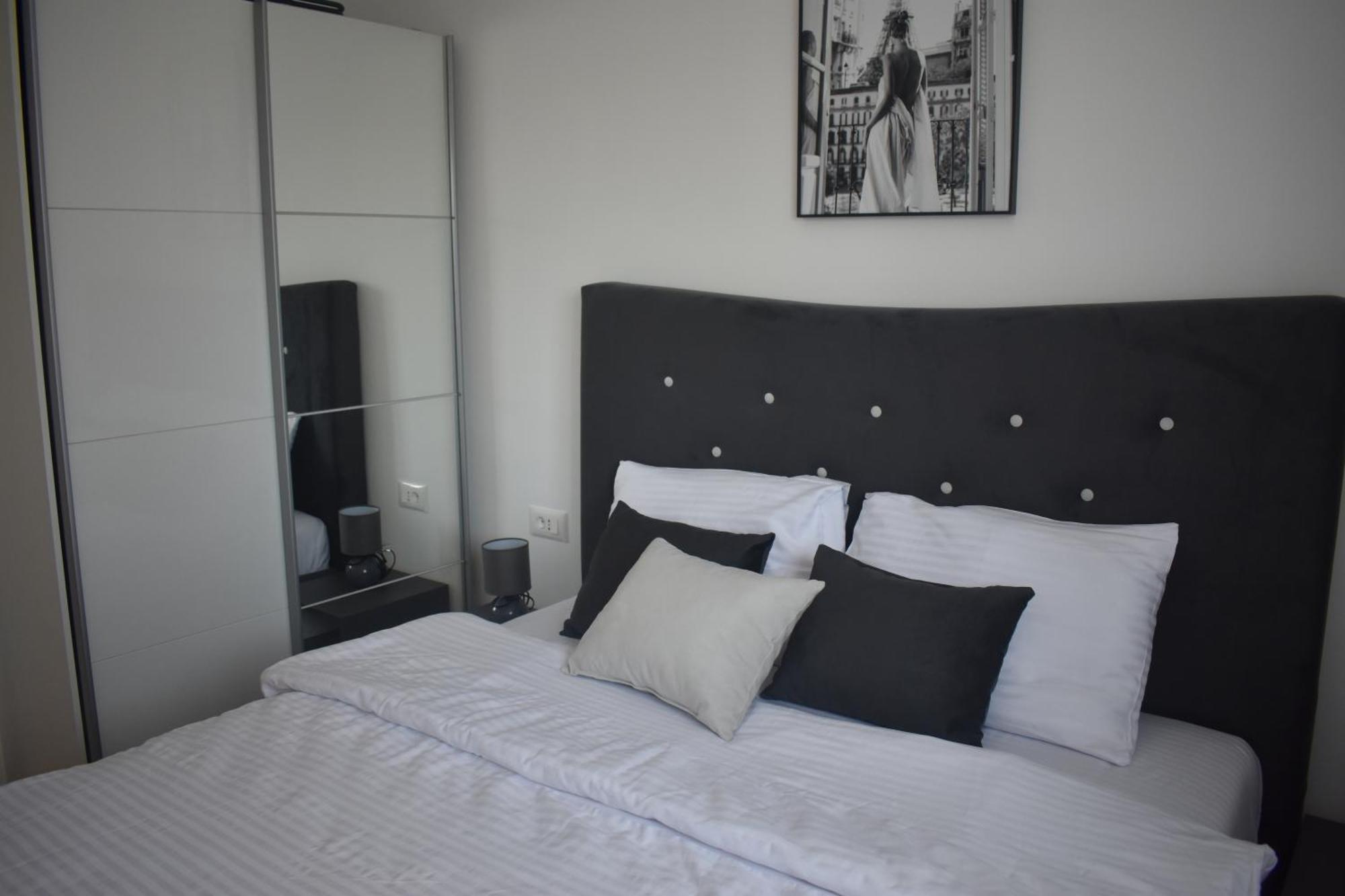 Has Apartment Kotor