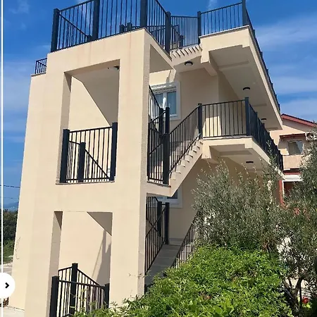 Apartments Has Kotor Exterior photo